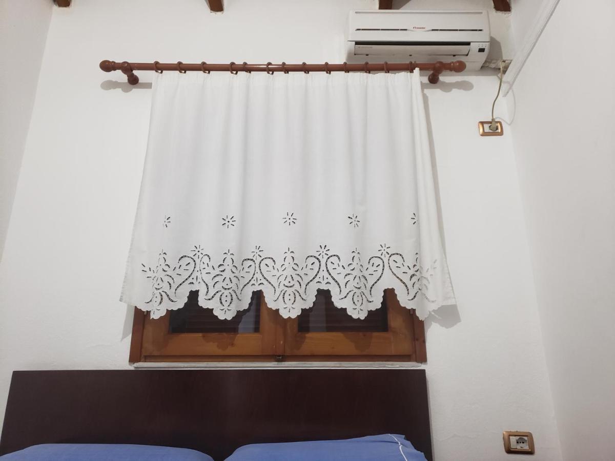 Guest House Kocollari Gjirokastër Екстериор снимка