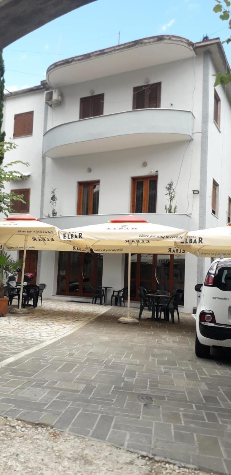 Guest House Kocollari Gjirokastër Екстериор снимка