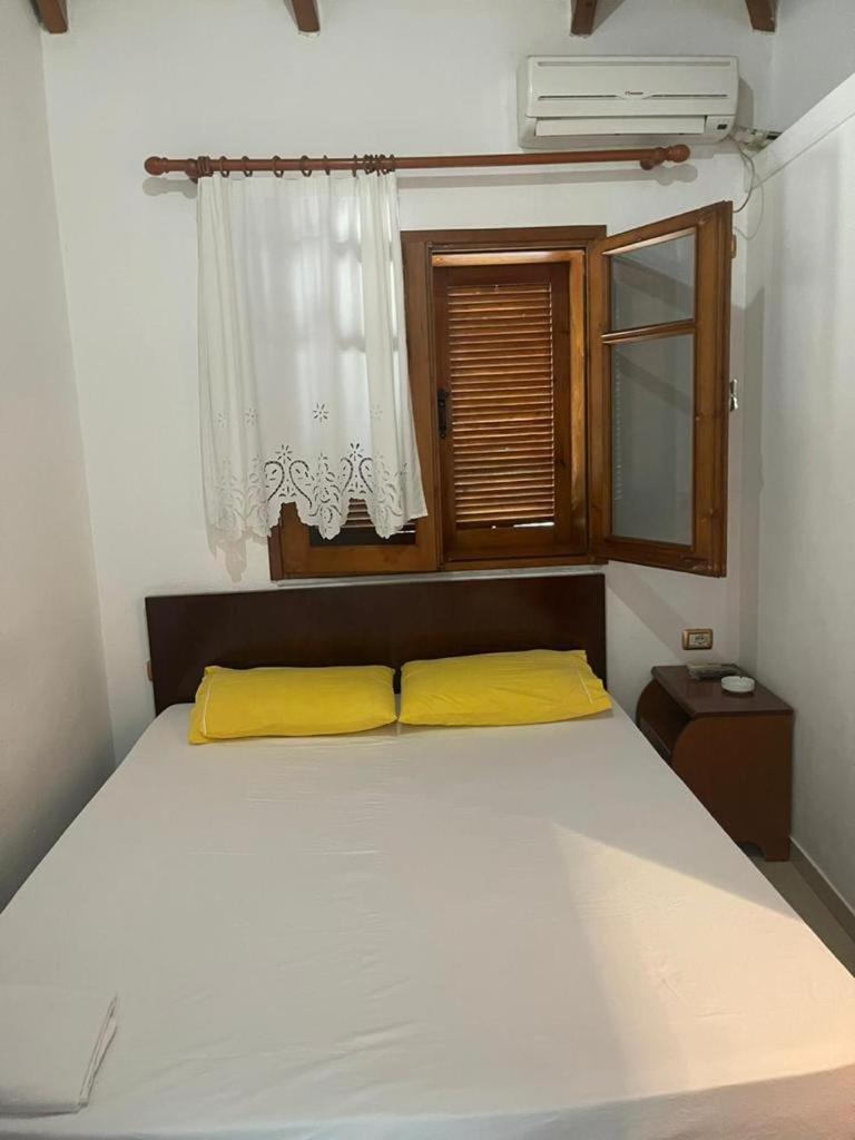 Guest House Kocollari Gjirokastër Екстериор снимка